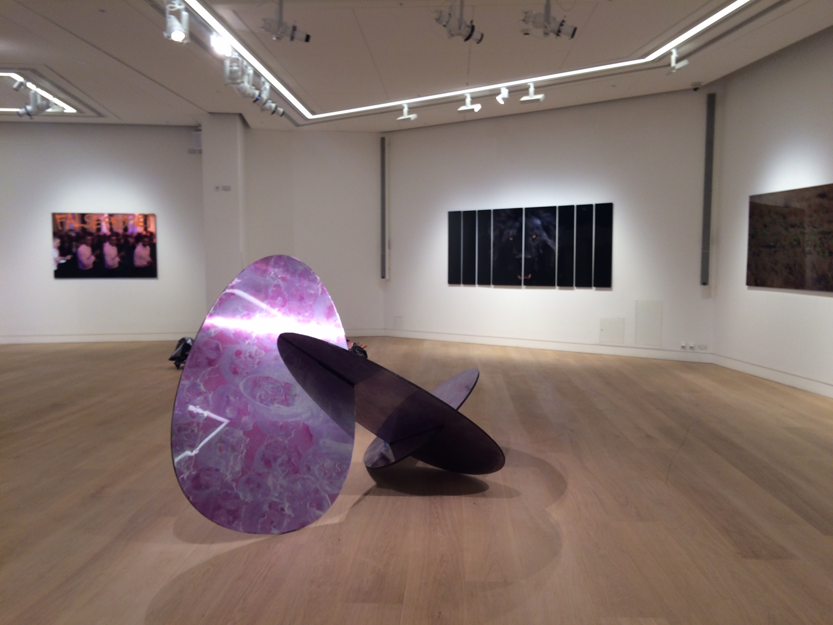 Metalwork Sculptures® purple circles